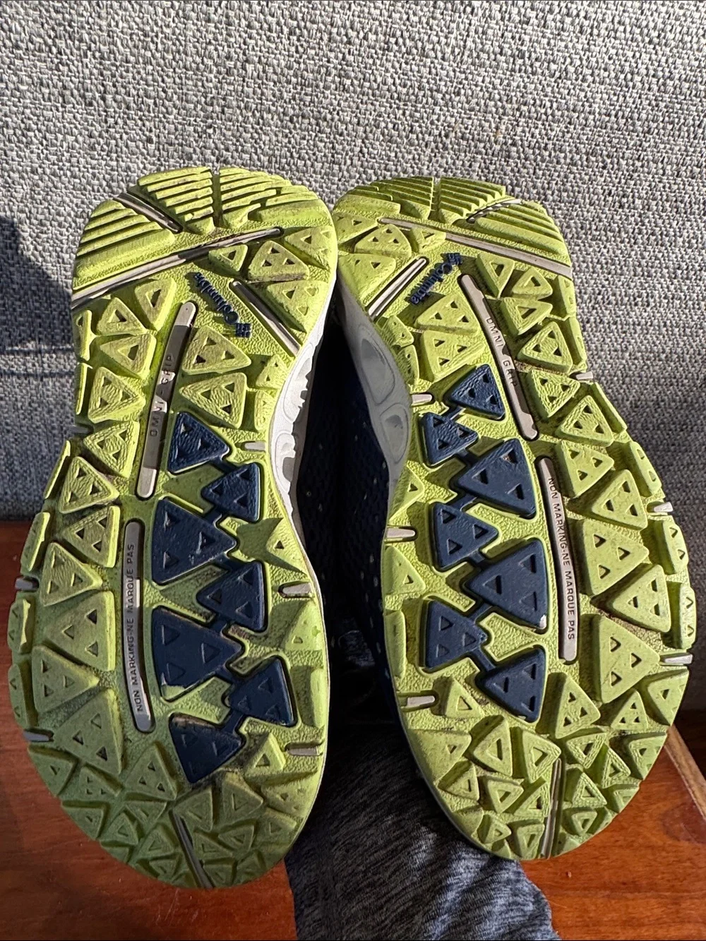 Columbia Unisex Youth Drainmaker III Water & Hiking Lightweight Sneakers Size 2
